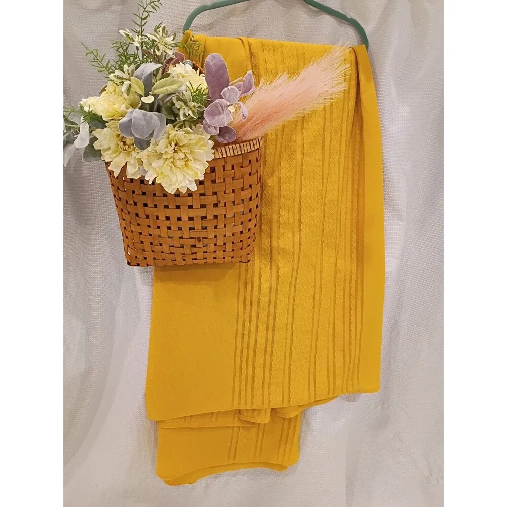 Vintage Lace Tablecloth Rectangle XL, Retro Modern Yellow Machine Lace 100
